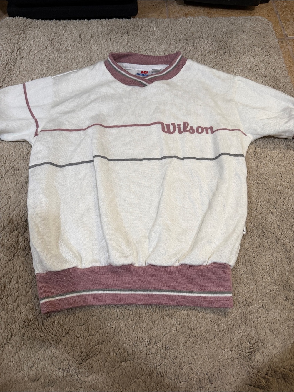 Vintage Wilson White Short Sleeve Pullover Sweatshirt with Mauve Trim